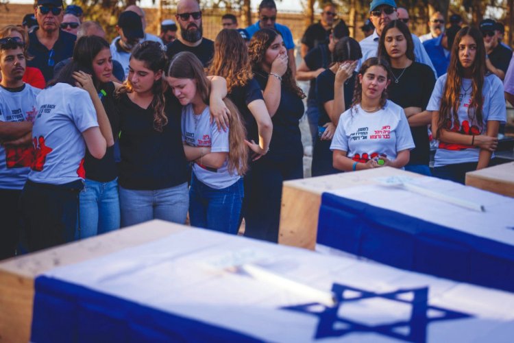 Solidarity and the grief of thousands of Israelis