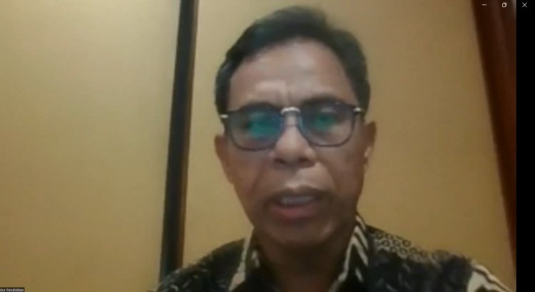 DITJEN BIMAS KRISTEN BUKA KESEMPATAN PELATIHAN PENULISAN KARYA ILMIAH BAGI KABID/PEMBIMAS, KEPALA SEKOLAH, PENGAWAS PAK, GURU PAK, DAN PENYULUH AGAMA SE-INDONESIA