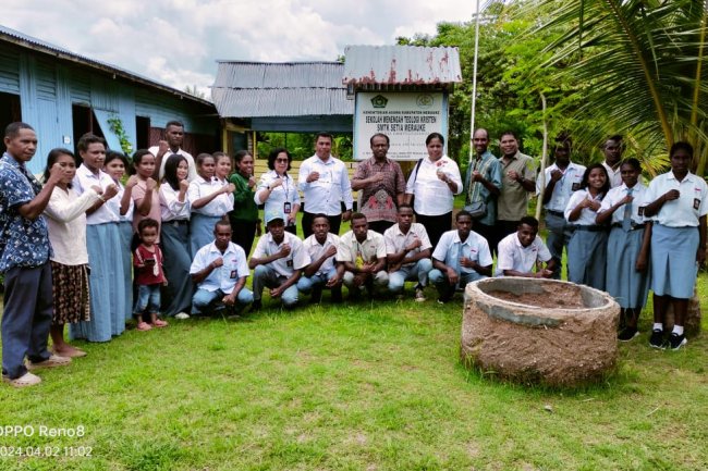 HEAD OF THE REGIONAL OFFICE OF THE MINISTRY OF RELIGIOUS AFFAIRS OF PAPUA VISITS SMTK SETIA MERAUKE