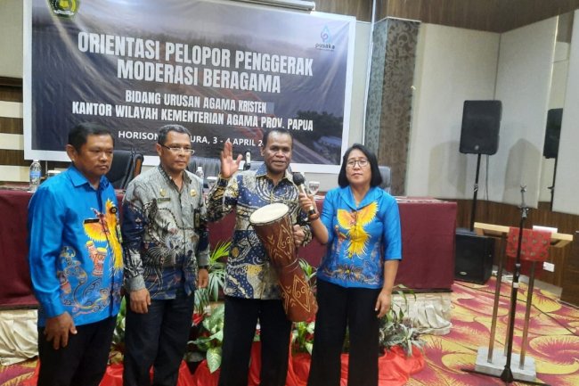 RELIGIOUS MODERATION PIONEER ORIENTATION AT HORISON JAYAPURA HOTEL