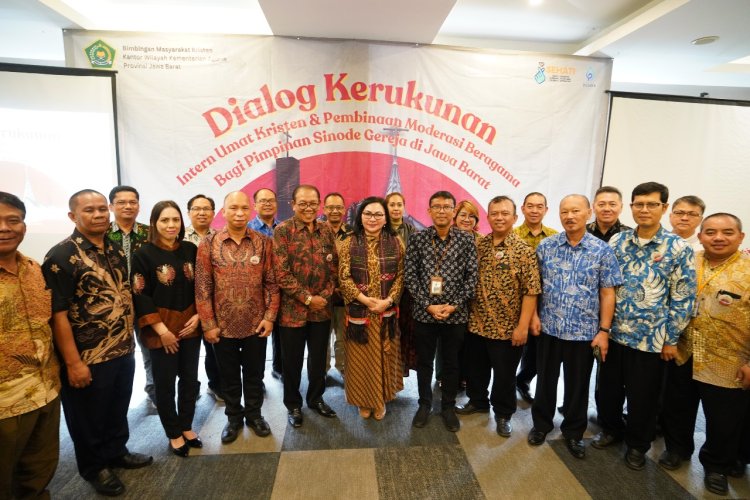 THE DIRECTOR GENERAL OF CHRISTIAN COMMUNITY GUIDANCE, JEANE MARIE TULUNG, STATED THAT ONE OF THE MINISTRY OF RELIGIOUS AFFAIRS' PRIORITY PROGRAMMES IS THE STRENGTHENING OF RELIGIOUS MODERATION