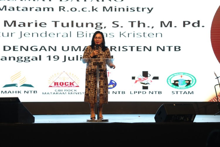 DIRJEN BIMAS KRISTEN KEMENAG RI, JEANE MARIE TULUNG, KUNJUNGI NUSA TENGGARA BARAT DAN AJAK UMAT KRISTEN PERKUAT KERUKUNAN BERAGAMA