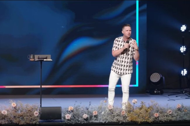 MERCY CULTURE CHURCH PASTOR: "YOU ARE NOT A CHRISTIAN IF YOU VOTE FOR A DEMOCRAT