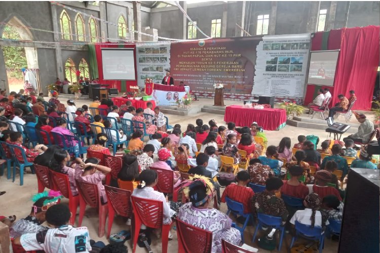 IBADAH INDONESIA MINI DI JEMAAT GKI LEMBAH YORDAN MEMPERINGATI HUT PI 170, HUT KE-17 PAR LEMBAH YORDAN DAN MEMASUKI KE-5 TAHUN PEKERJAAN PEMBANGUNAN GEDUNG GEREJA BARU