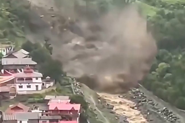 CHRISTIAN LEADERS CALL FOR PRAYER AND AID AFTER NEPAL–TIBET FLASH FLOODS